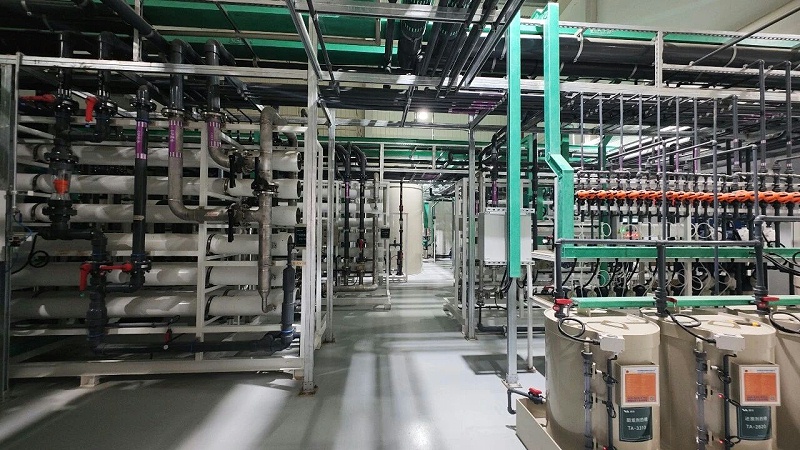 依斯倍受邀出席苏州市新型工业化推进会暨“AI+制造”创新发展大会 (5)